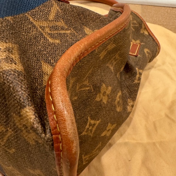 Authentic Louis Vuitton Monogram Tisse Sac Rayure GM Tote Bag - Picture 10 of 16